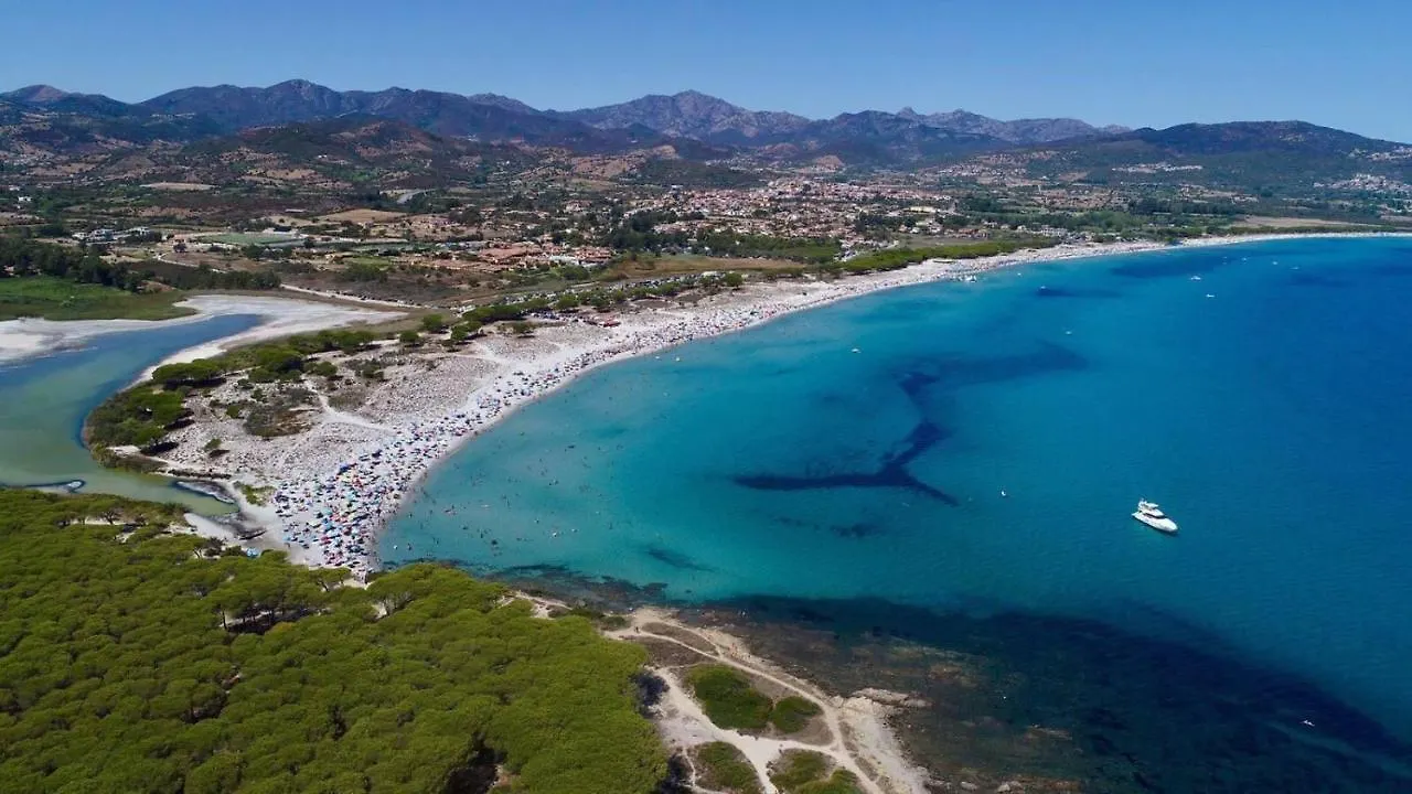 Holiday home Beachfront- Sulla Spiaggia Villetta Indipendente Budoni