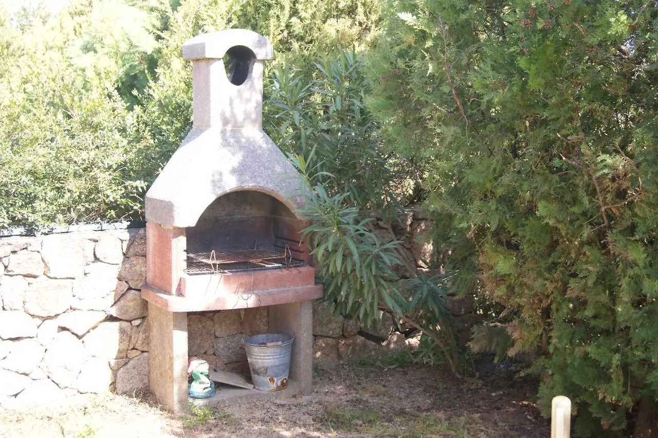Holiday home Beachfront- Sulla Spiaggia Villetta Indipendente Budoni Italy